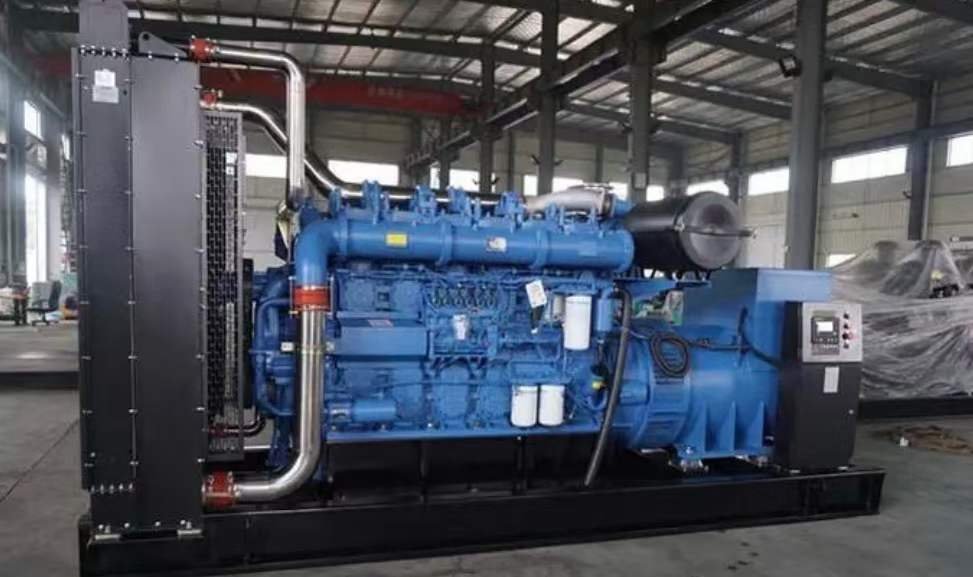 建水800kW 柴油发电机的输出电流是恒定的吗？