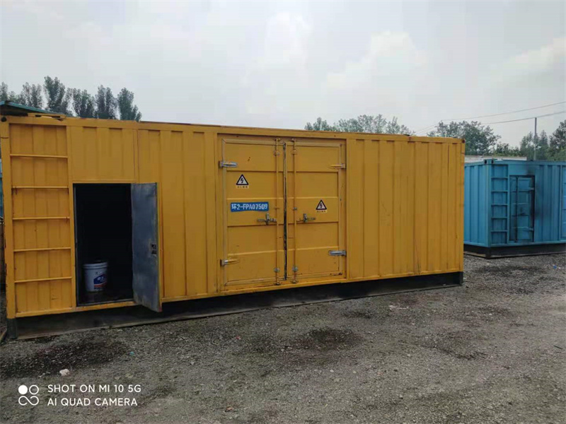 建水200KW柴油发电机组需要配备什么型号的电缆线？
